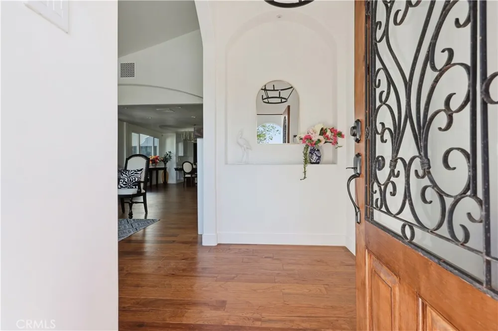 1222 Princeton Drive Glendale, CA 91205
