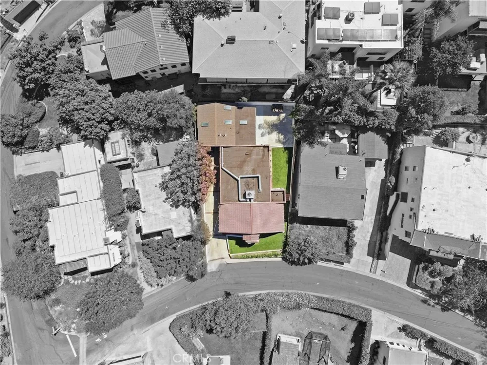 1222 Princeton Drive Glendale, CA 91205