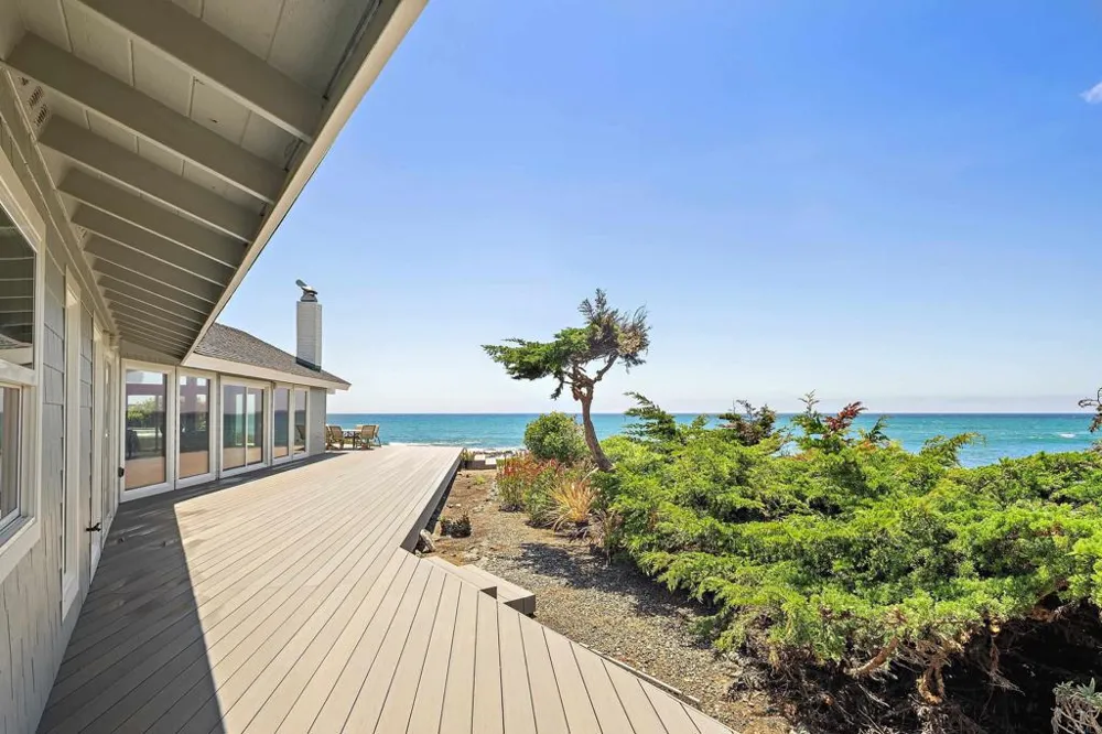 1999 Sherwood Drive Cambria, CA 93428