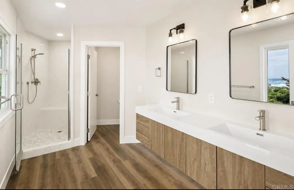 1999 Sherwood Drive Cambria, CA 93428