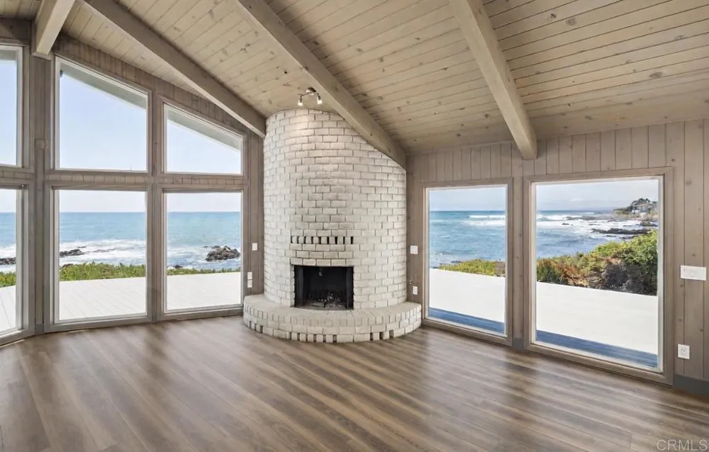 1999 Sherwood Drive Cambria, CA 93428