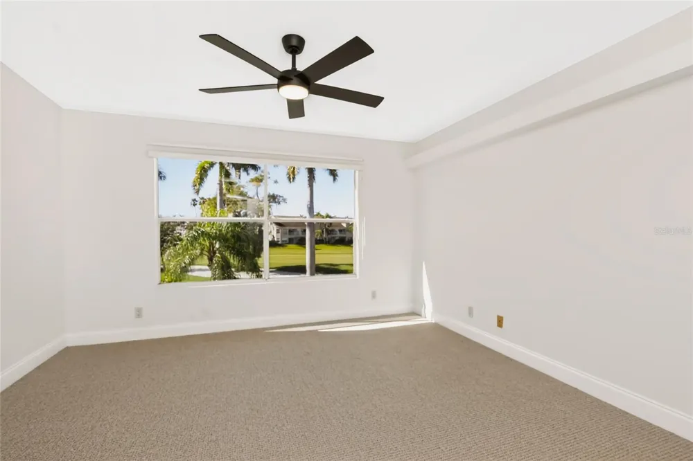 6191 BAHIA DEL MAR BOULEVARD #202 St Petersburg, FL 33715