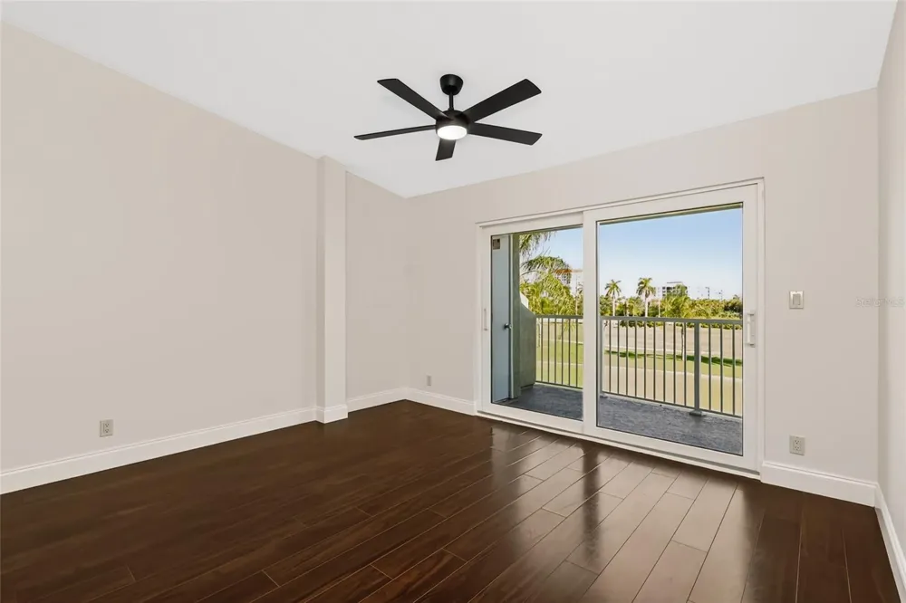 6191 BAHIA DEL MAR BOULEVARD #202 St Petersburg, FL 33715