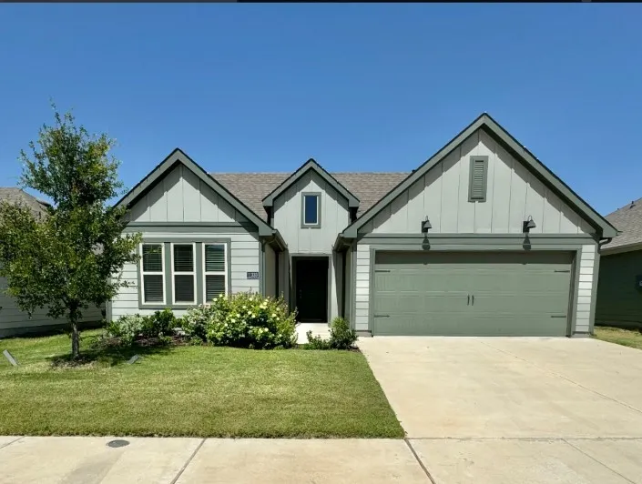 11333 Pecan Creek Providence Village, TX 76227