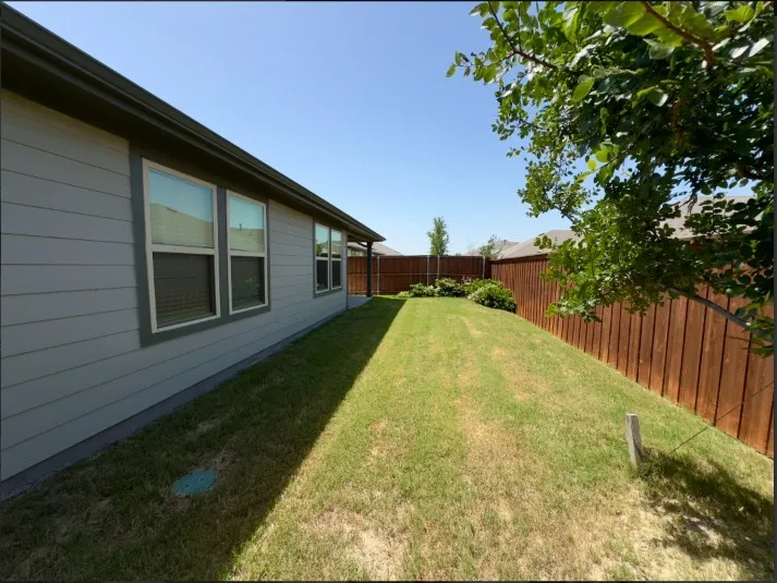 11333 Pecan Creek Providence Village, TX 76227
