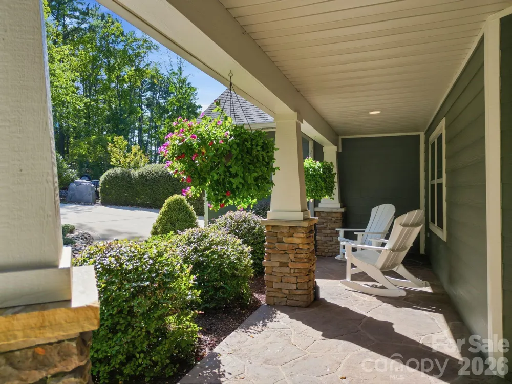 132 Lucent Lane Mooresville, NC 28117