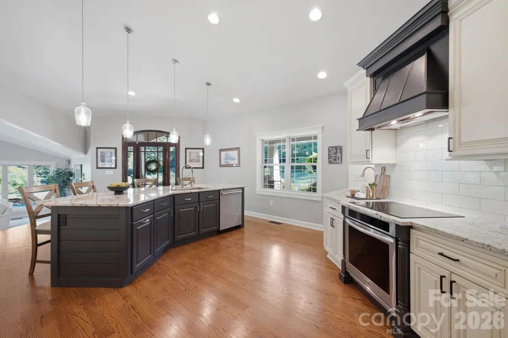 132 Lucent Lane Mooresville, NC 28117