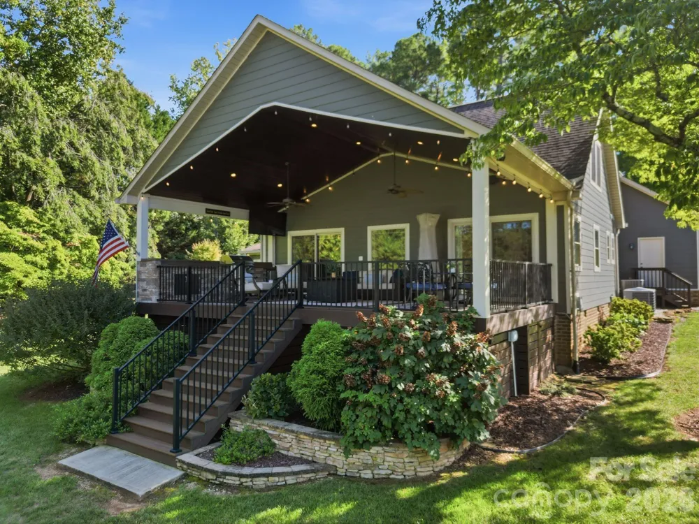 132 Lucent Lane Mooresville, NC 28117