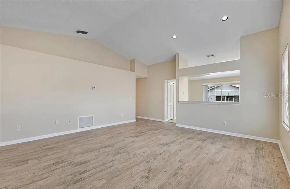 8819 PARLIAMENT COURT Kissimmee, FL 34747