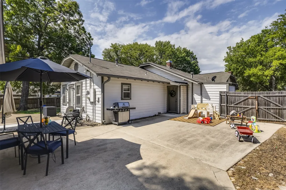 1823 Tremont Avenue Fort Worth, TX 76107