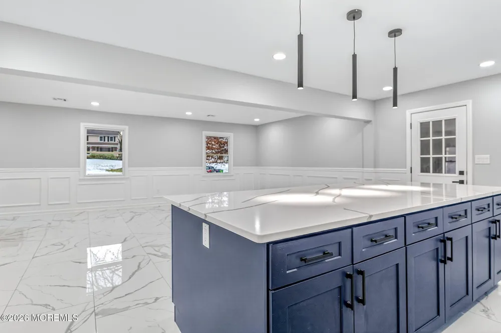 6 Storer Court Morganville, NJ 07751