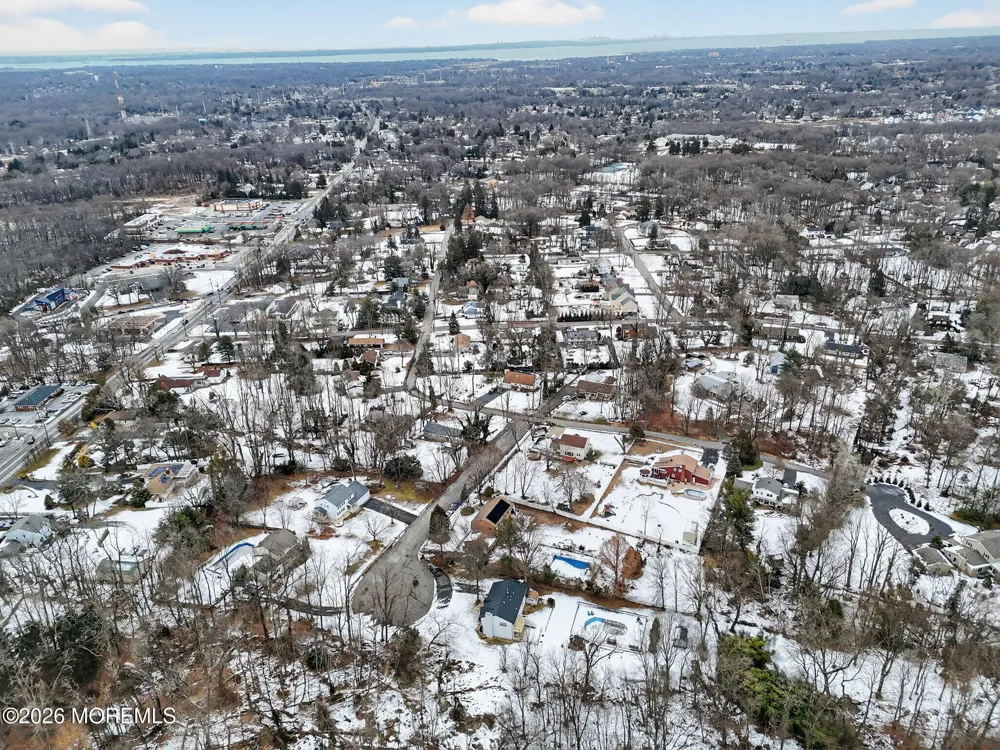 6 Storer Court Morganville, NJ 07751