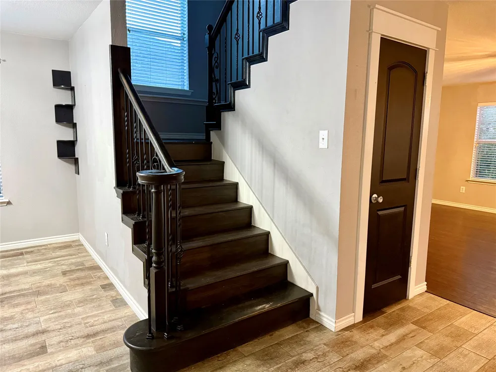 1024 Grimes Drive Forney, TX 75126