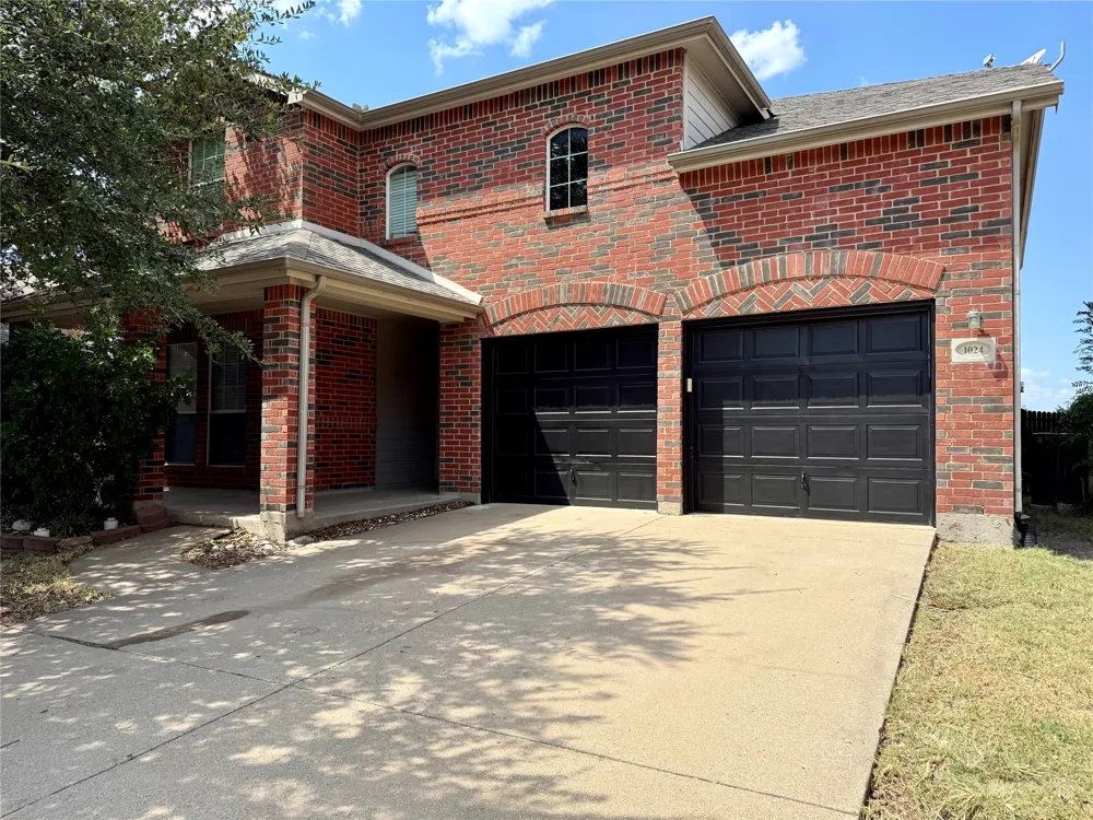 1024 Grimes Drive Forney, TX 75126