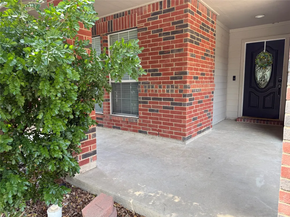 1024 Grimes Drive Forney, TX 75126