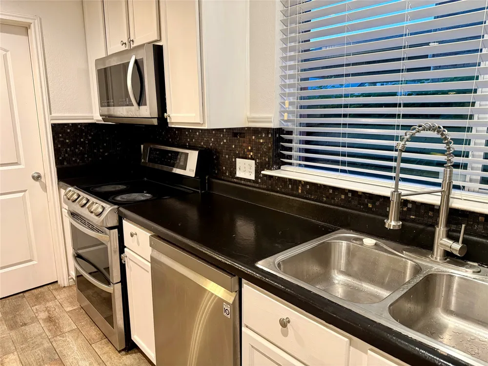 1024 Grimes Drive Forney, TX 75126