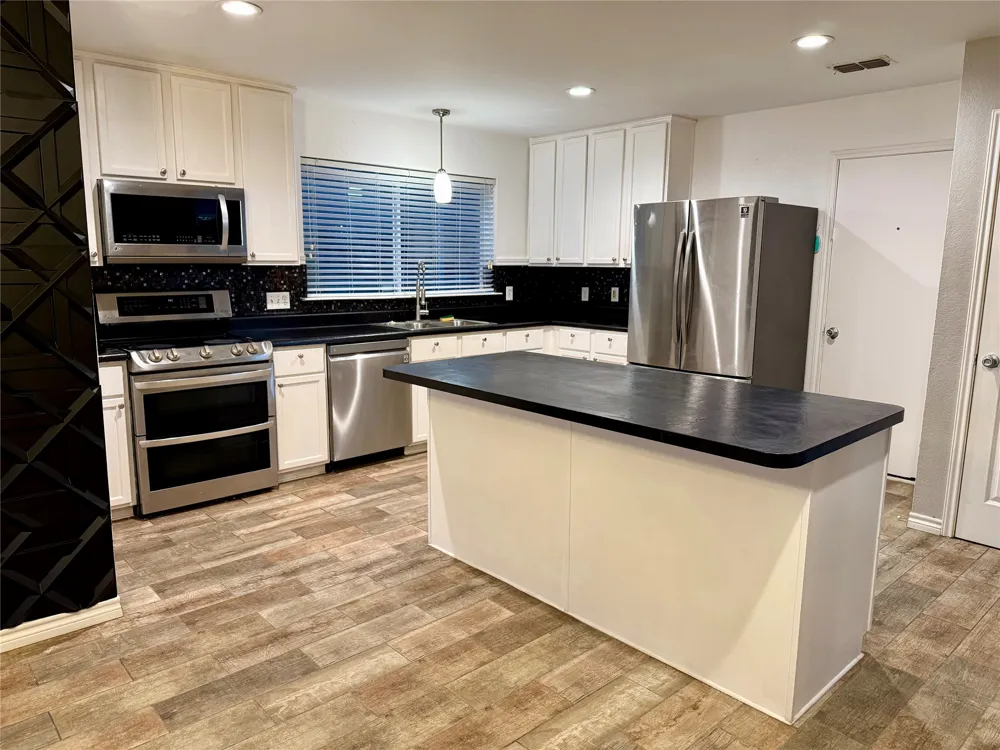 1024 Grimes Drive Forney, TX 75126