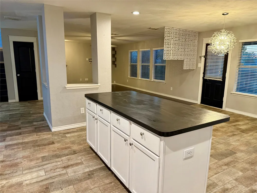 1024 Grimes Drive Forney, TX 75126