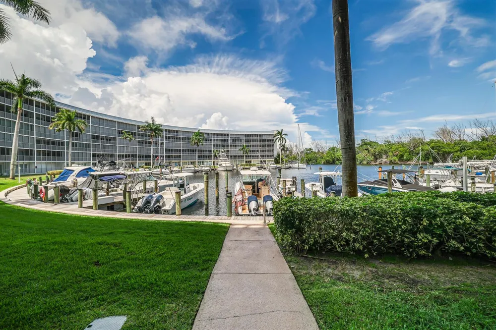 1523 E Hillsboro Boulevard #634 Deerfield Beach, FL 33441