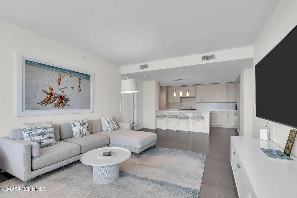 15 Morris Avenue #519 Long Branch, NJ 07740