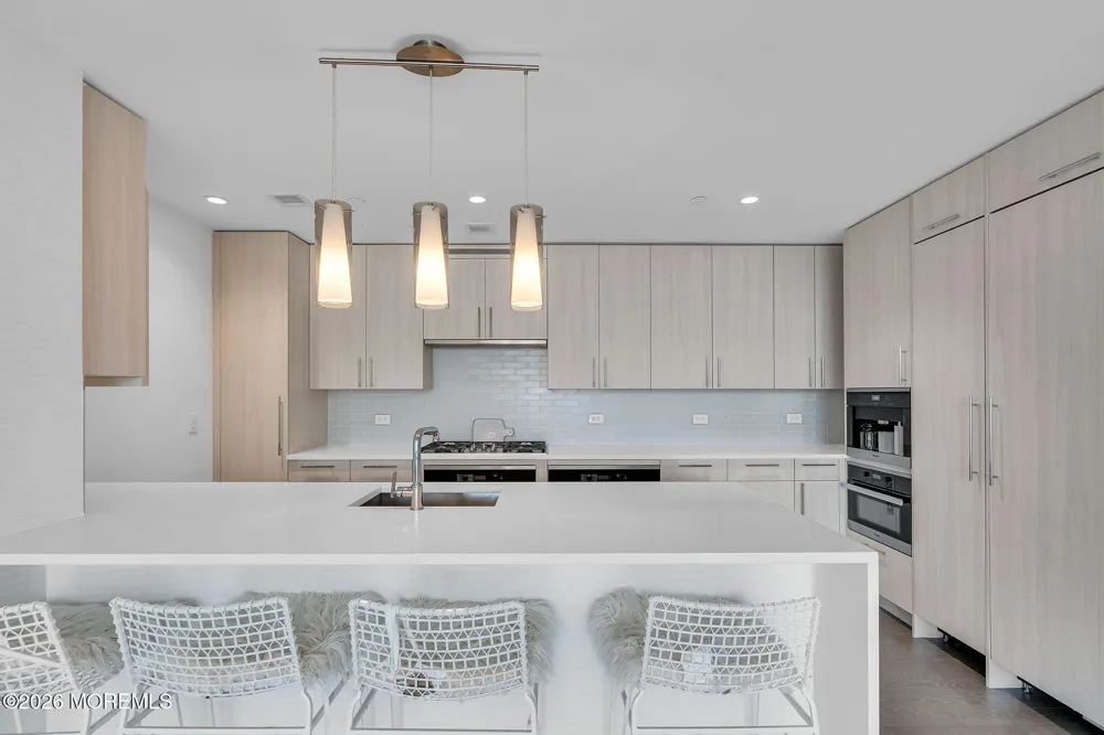 15 Morris Avenue #519 Long Branch, NJ 07740