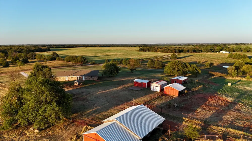 341947 E 810 ROAD Tryon, OK 74875