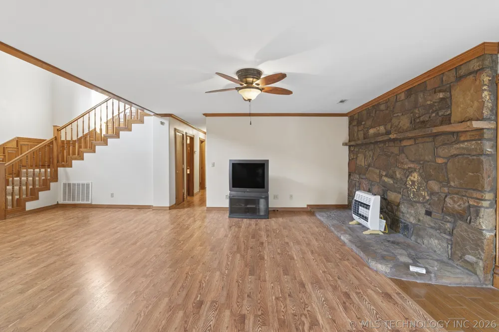 30310 W County Road 1239 D Stigler, OK 74462