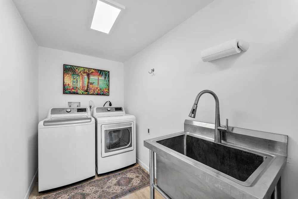 545 NW 7th Street Boca Raton, FL 33432