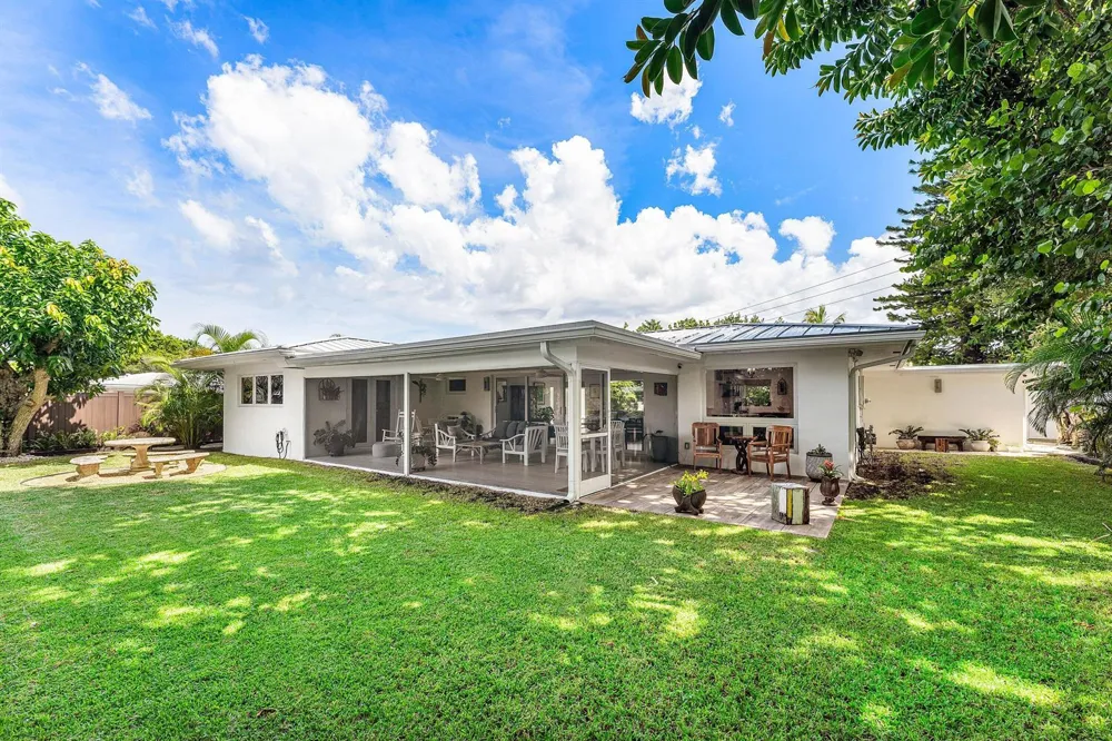 545 NW 7th Street Boca Raton, FL 33432