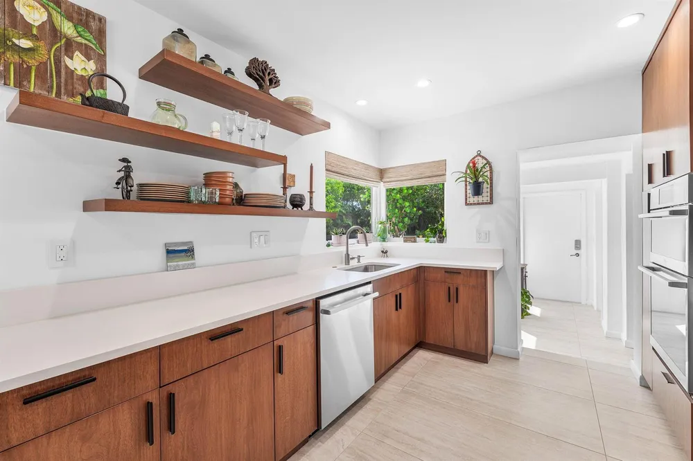 545 NW 7th Street Boca Raton, FL 33432