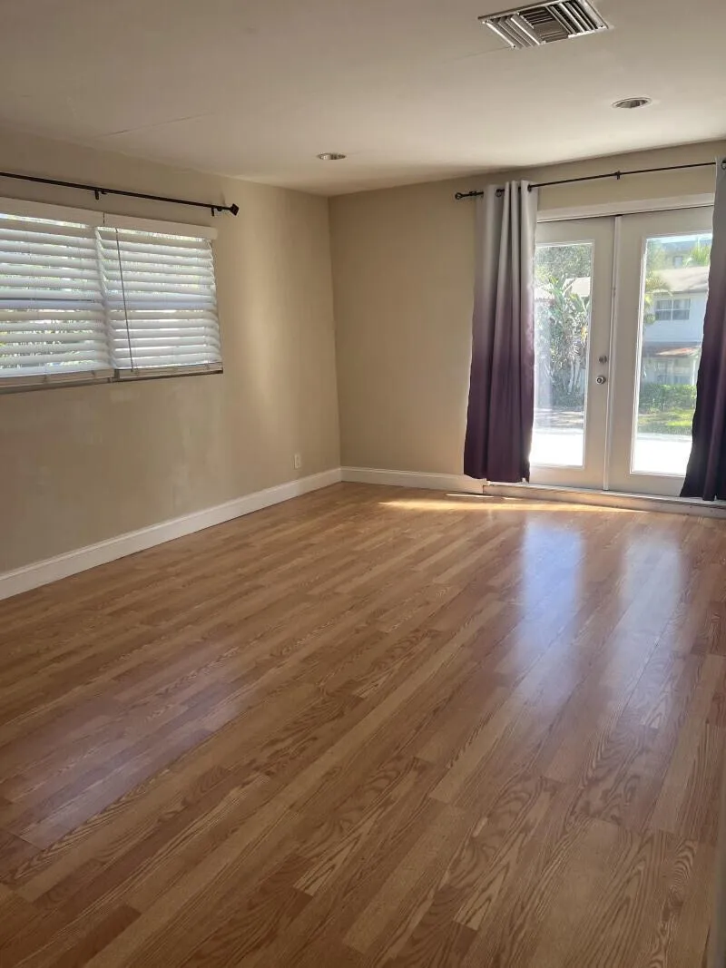 279 SE 8th Terrace #A Deerfield Beach, FL 33441