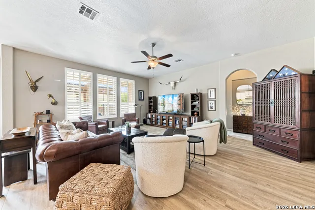 11909 WHITE RIVER DR San Antonio, TX 78254