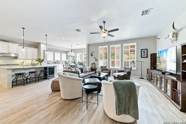 11909 WHITE RIVER DR San Antonio, TX 78254