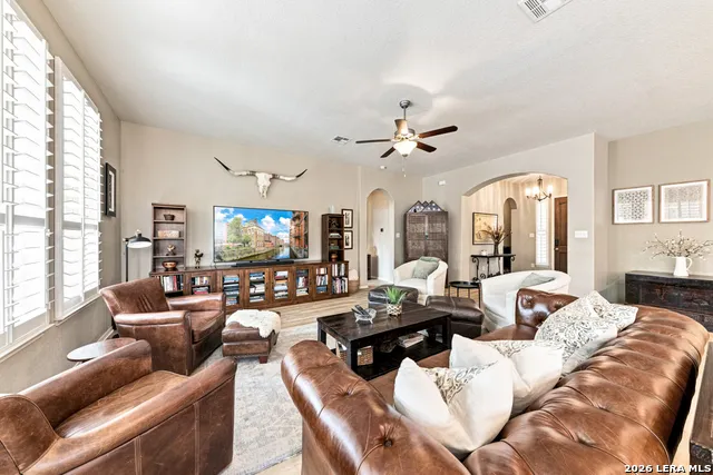 11909 WHITE RIVER DR San Antonio, TX 78254