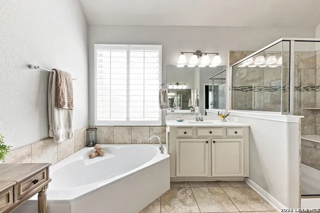 11909 WHITE RIVER DR San Antonio, TX 78254