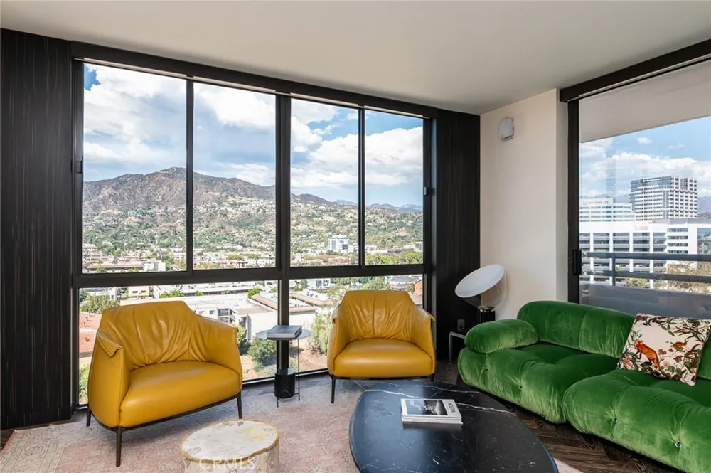343 Pioneer Drive #1404 Glendale, CA 91203