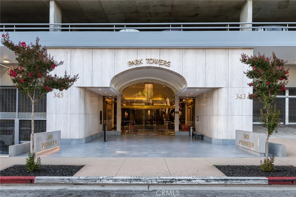 343 Pioneer Drive #1404 Glendale, CA 91203