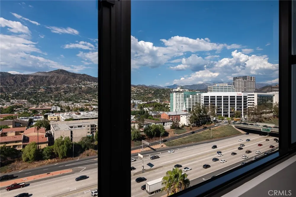 343 Pioneer Drive #1404 Glendale, CA 91203