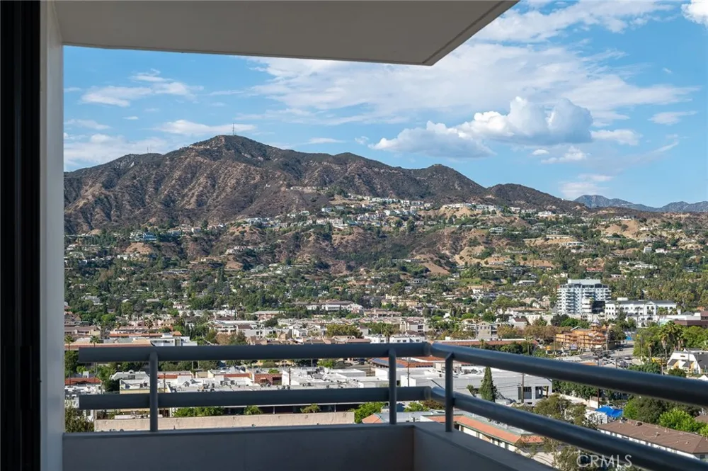 343 Pioneer Drive #1404 Glendale, CA 91203