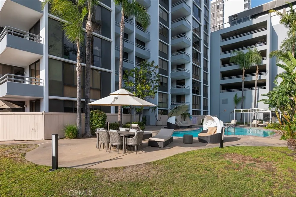343 Pioneer Drive #1404 Glendale, CA 91203