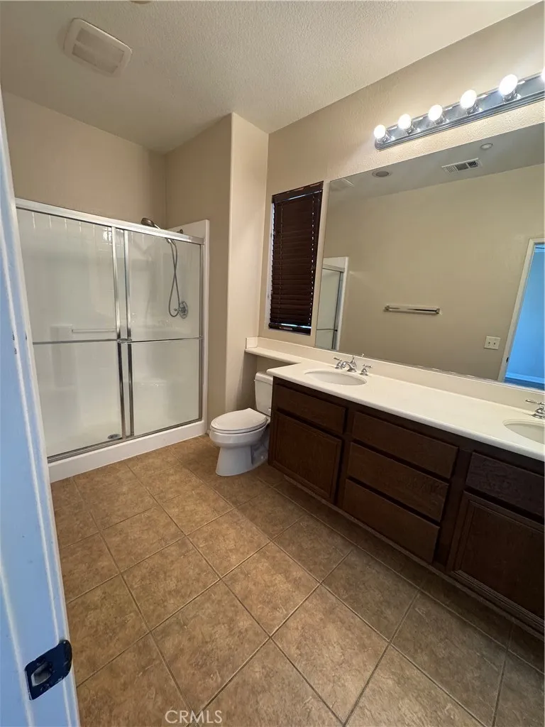 4440 Watermoor Drive Riverside, CA 92505