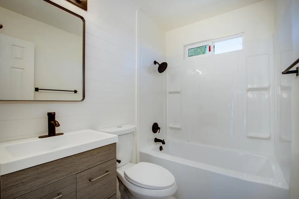 7382 Olympic Road Joshua Tree, CA 92252