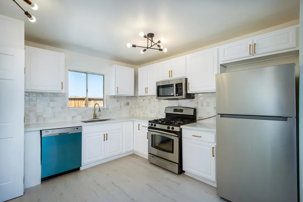 7382 Olympic Road Joshua Tree, CA 92252