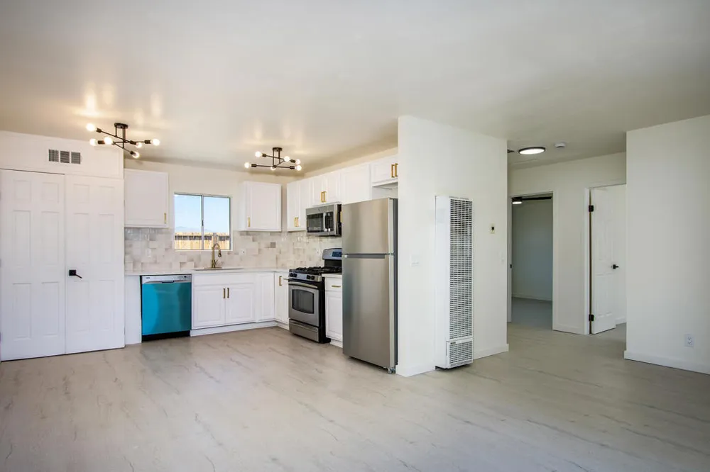 7382 Olympic Road Joshua Tree, CA 92252