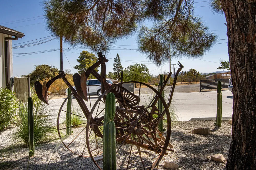 7382 Olympic Road Joshua Tree, CA 92252