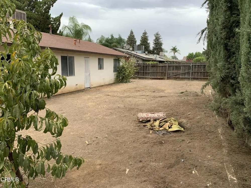 32562 Road 158 Ivanhoe, CA 93235