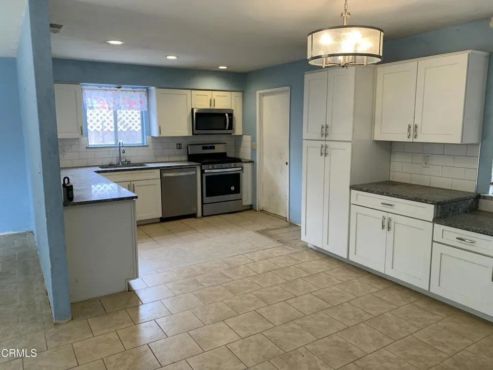 32562 Road 158 Ivanhoe, CA 93235