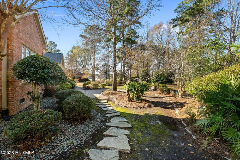230 Ticino Court New Bern, NC 28562