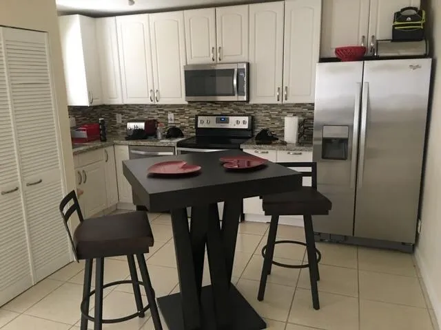724 NE 23RD DRIVE Wilton Manors, FL 33305