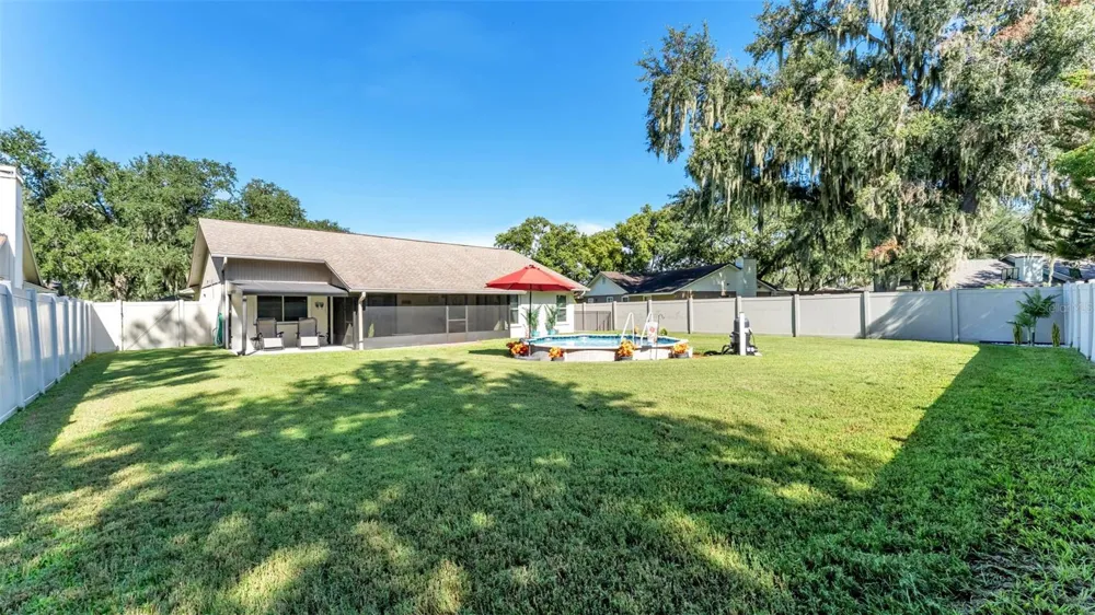 6352 BUTTERNUT DRIVE Lakeland, FL 33813